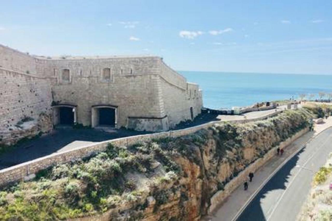 Magnifique Appart 102 M2 Au Bord De L'Eau Hyper Centre Sète Exterior foto